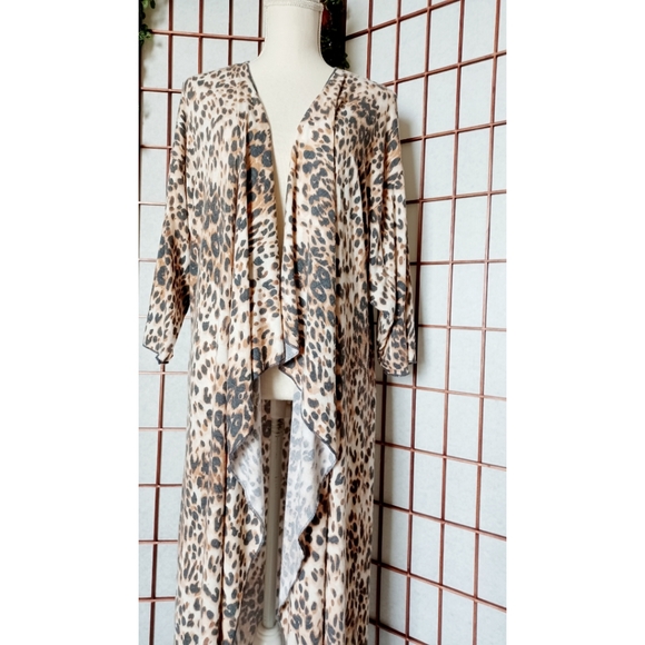 Lularoe Leopard Print Open Front Duster Cardigan - Picture 13 of 15
